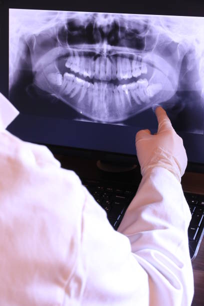 Best Emergency Cosmetic Dentistry in Nsfield Center, MA